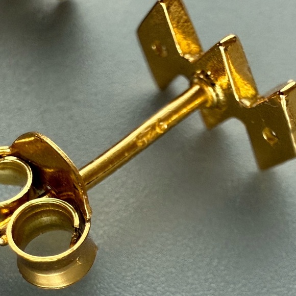 14k Gold Vermeil Geometric Earrings with Dazzling Gemstones - Picture 10 of 12